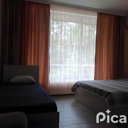 Str.Agmashenebeli 548 Hotell Kobuleti Exteriör bild